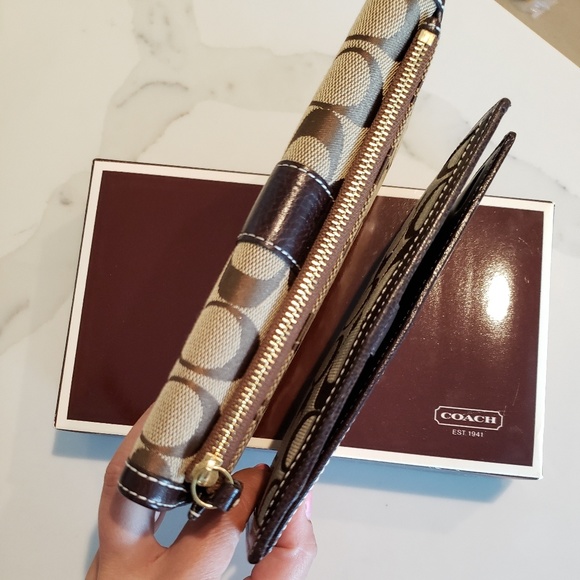 Coach Wallet Set - Picture 3 of 6